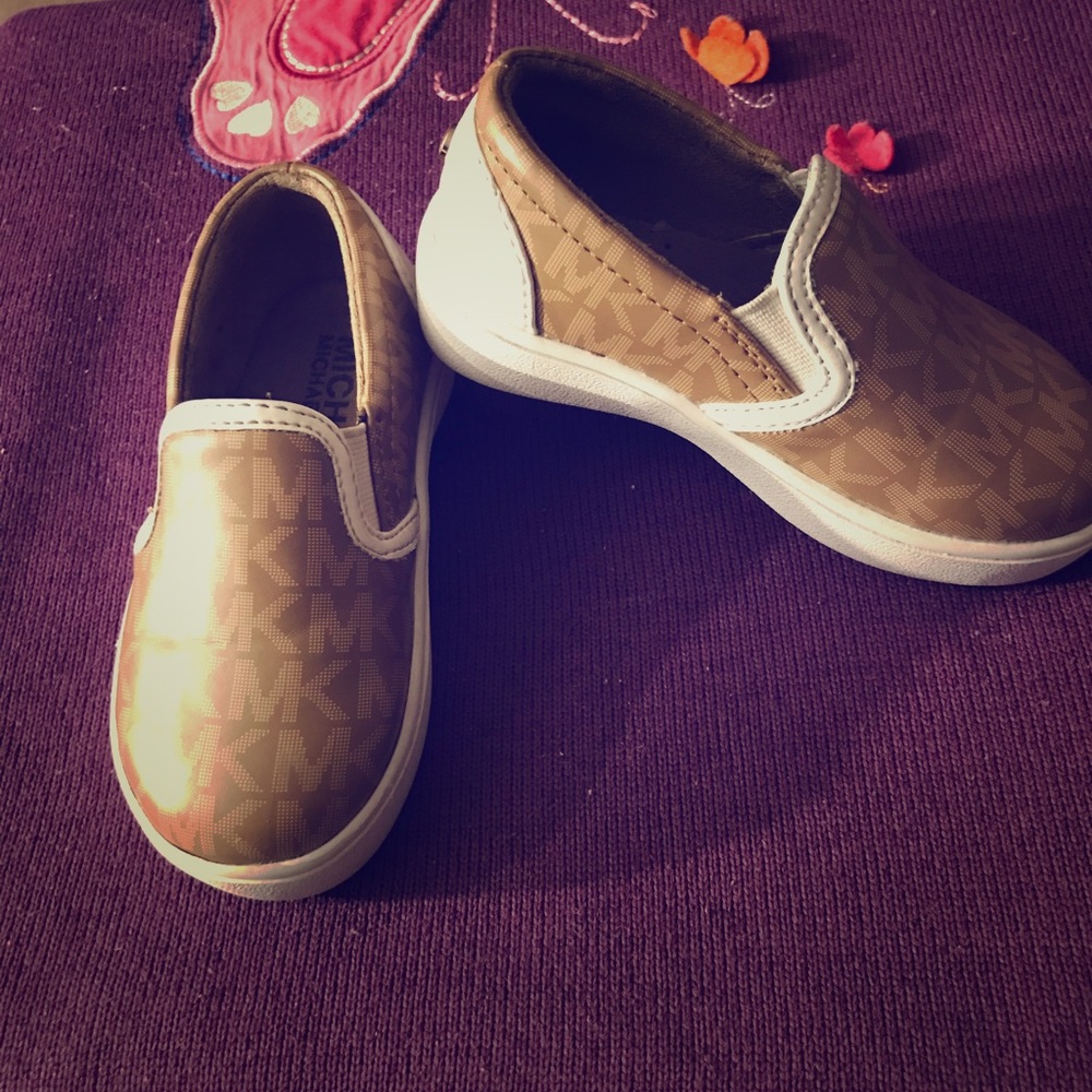 Michael Kors toddler girls slip on shoes